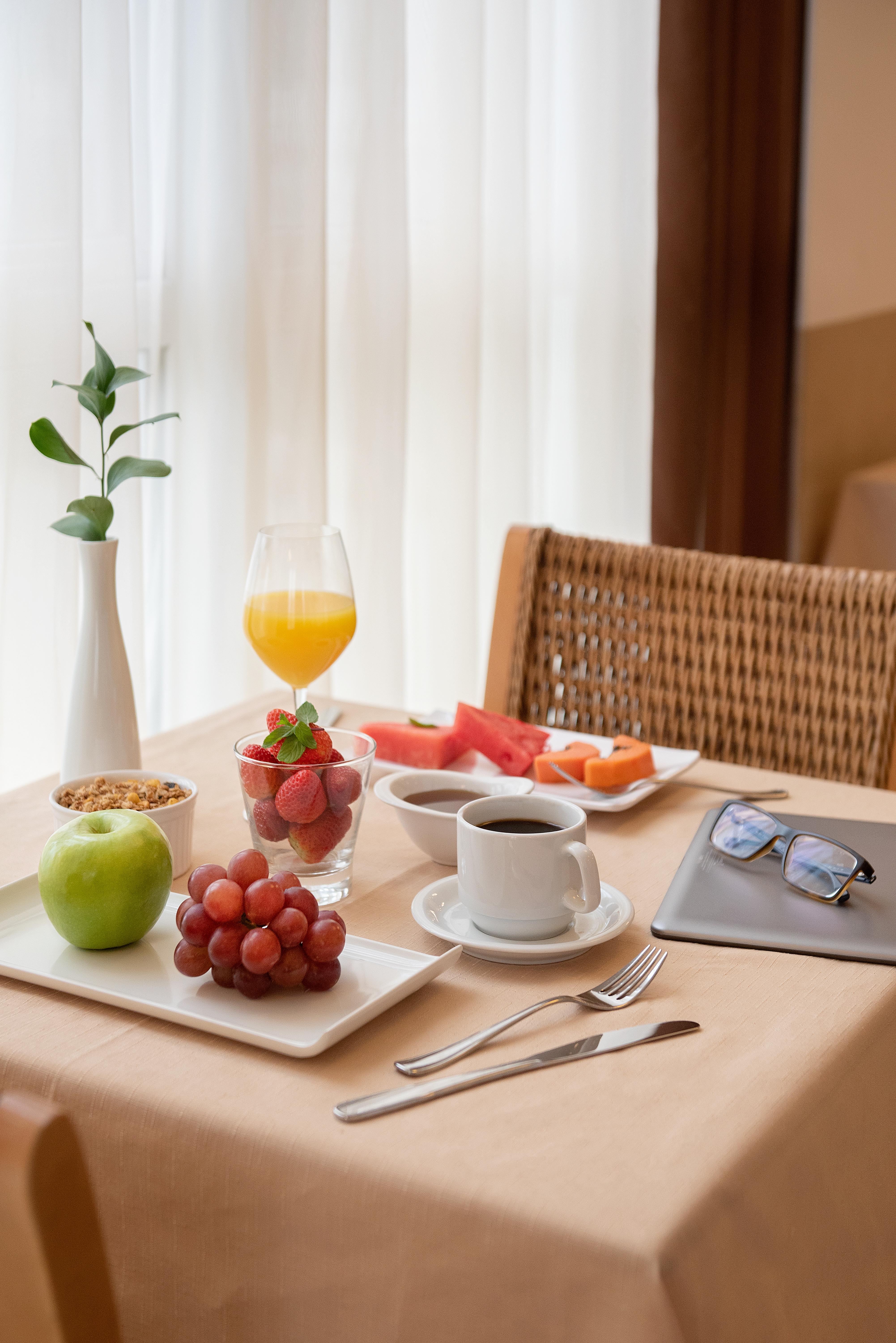 Intercity Hotel 4*