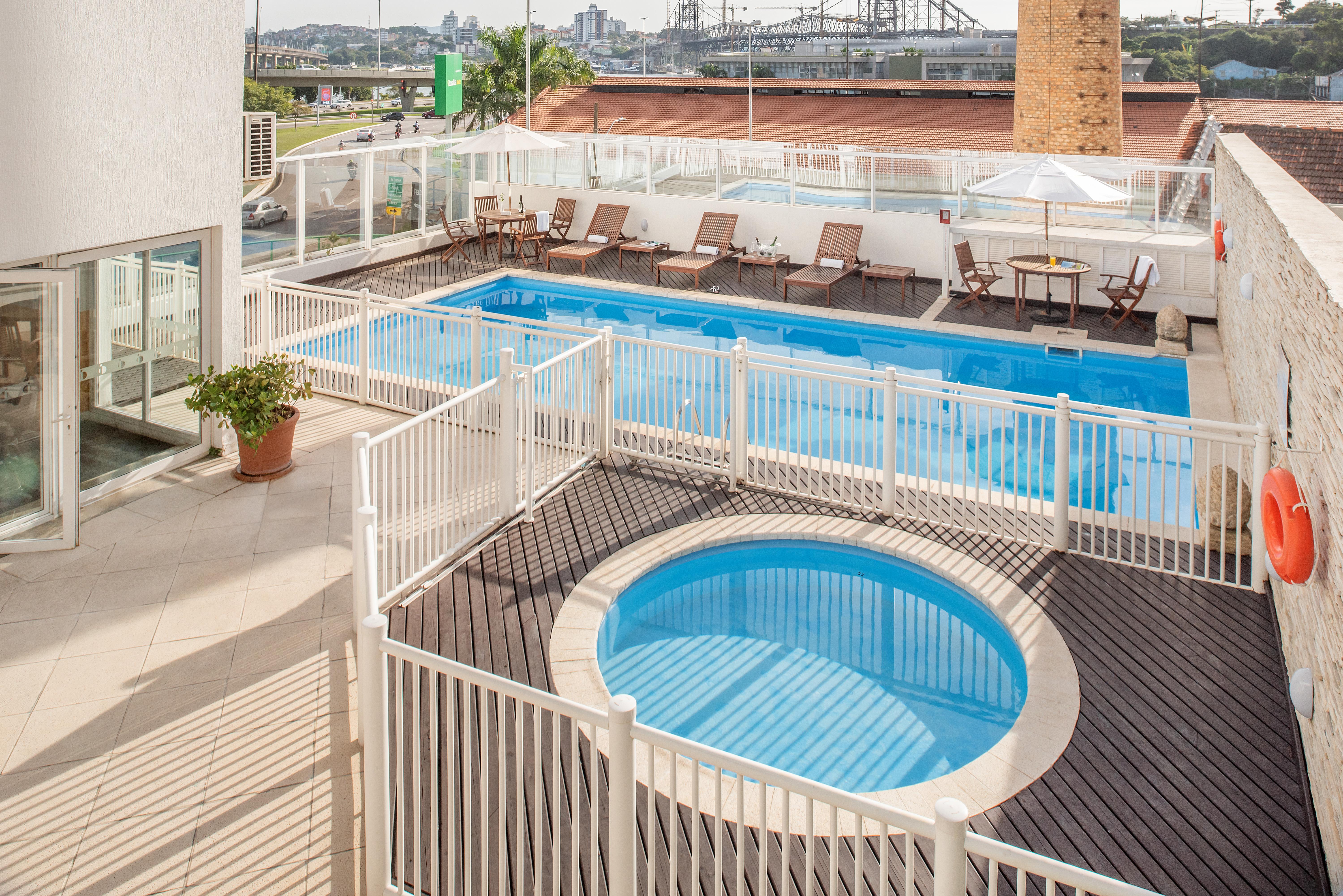 Intercity Hotel 4*